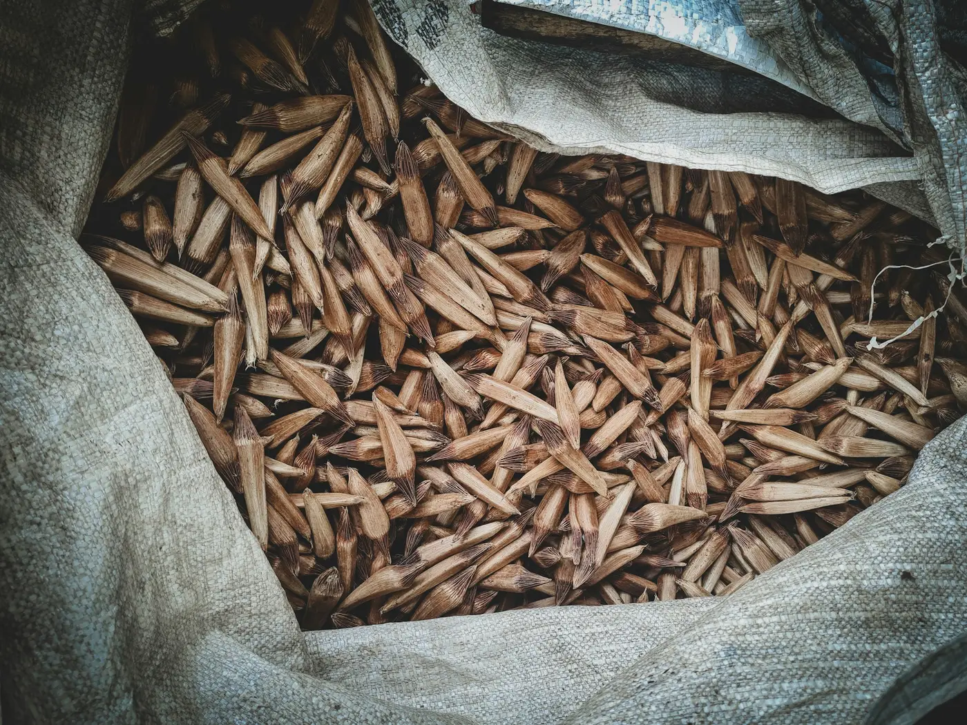 Sack mit angeliefertem, zerkleinertem Material